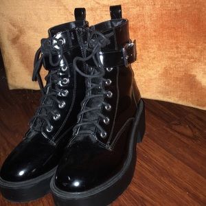 Jadon platform boots (similar)